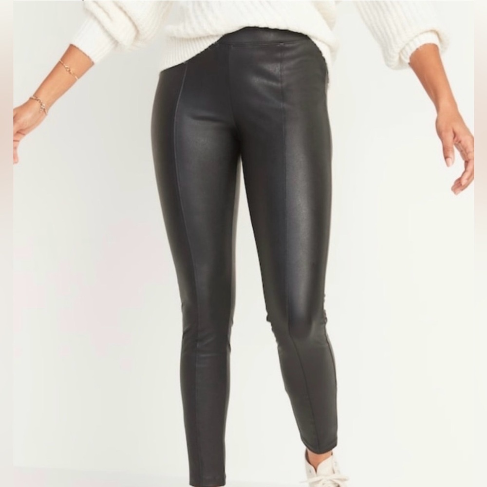 Old Navy Stevie High rise Black Faux Leather Pants Womens XL NWT Pull on